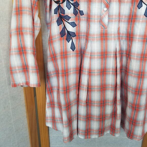IOM Size S Western Shirt Top Rhinestone Snap Embroidered Orange Plaid Popover - Picture 8 of 10